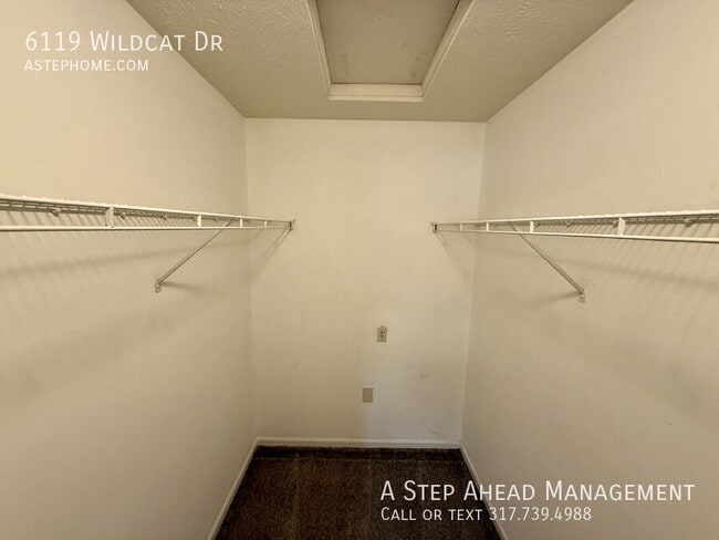 Building Photo - 6119 Wildcat Dr