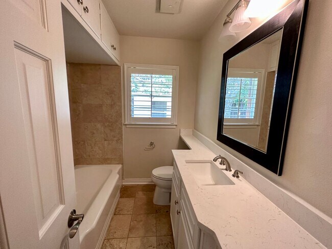 Building Photo - Wonderful newly updated home for rent in t...