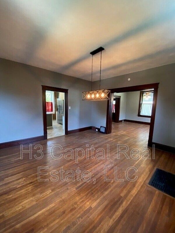 Building Photo - 3311 W Main St