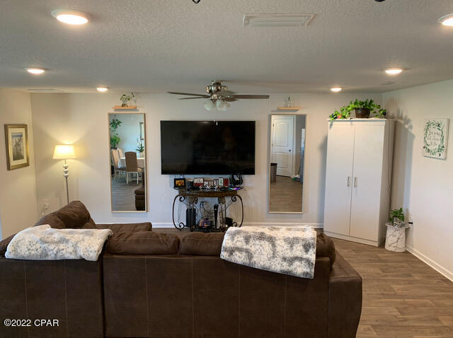 Building Photo - 101 Red Bay Rd