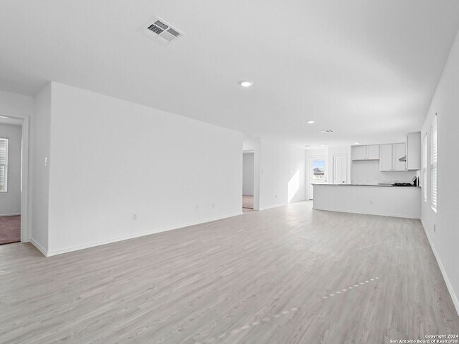 Building Photo - 13931 Wool Pk