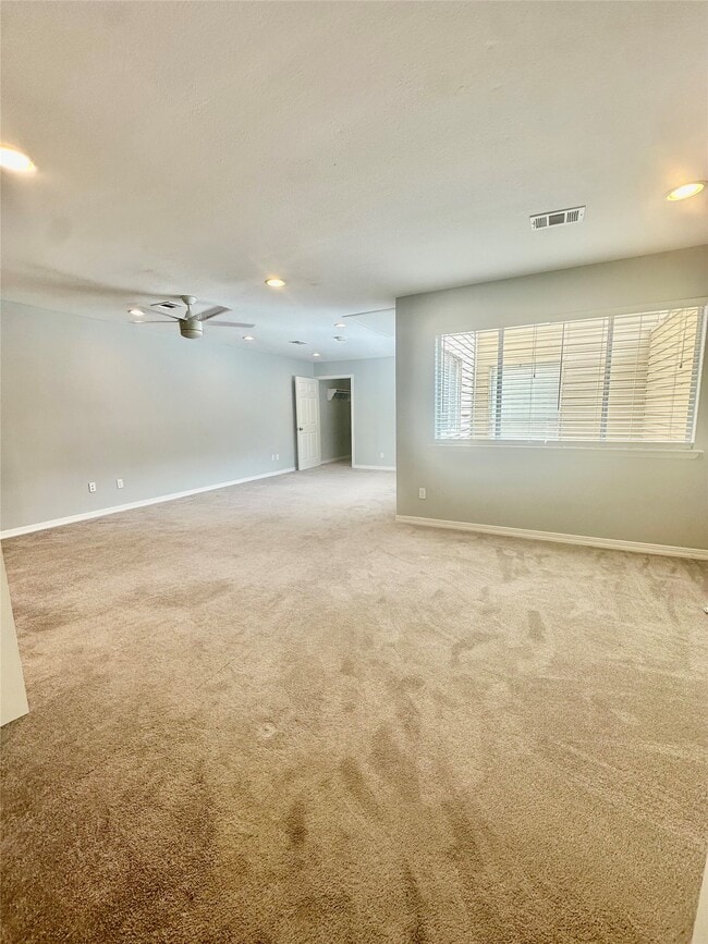 Building Photo - 12625 Memorial Dr
