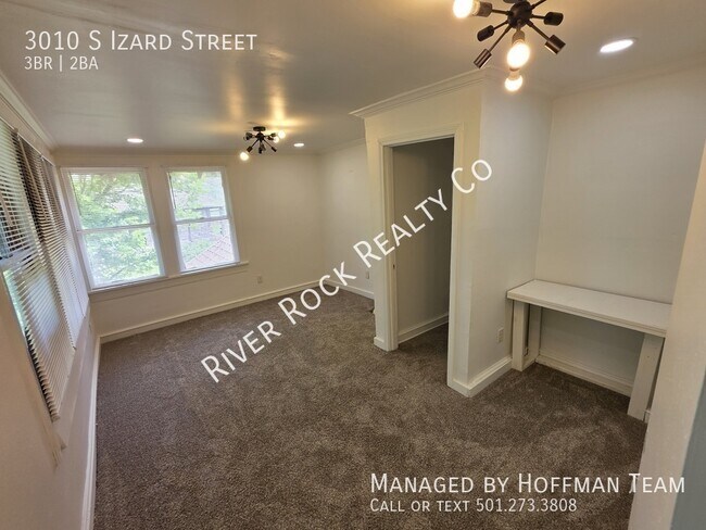 Building Photo - 3010 S Izard St