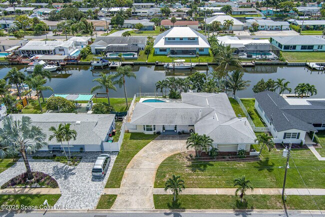 Building Photo - 458 Sandpiper Dr