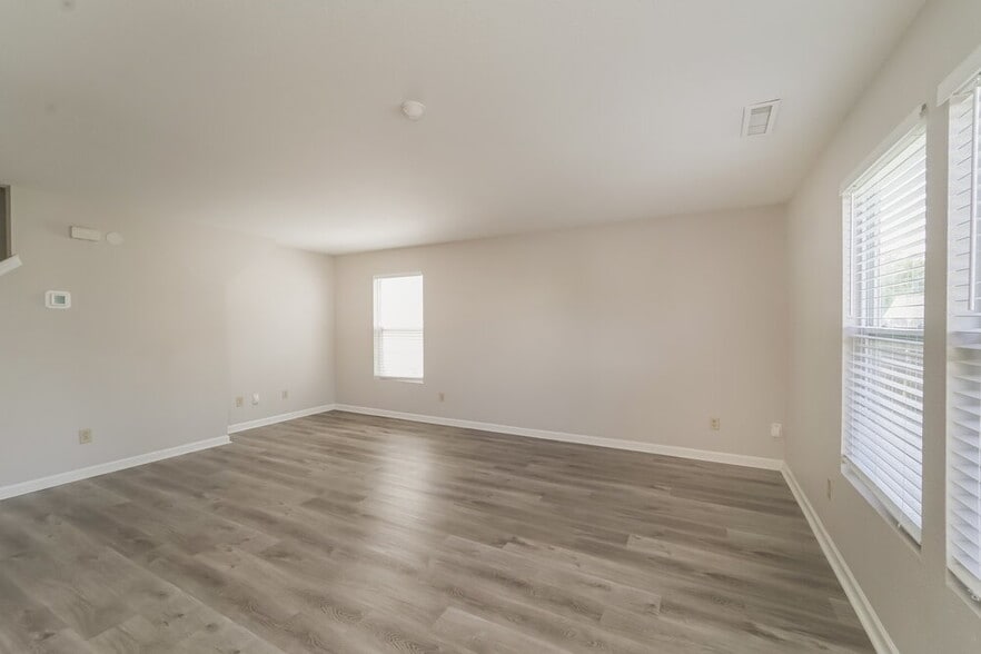 Building Photo - 4472 Norfleet St