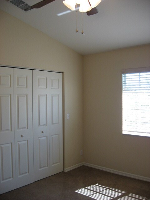 Building Photo - Cypress Landing 8205