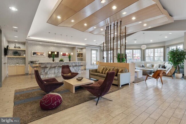 Building Photo - 7530 Stonehouse Run Dr