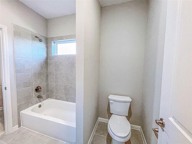 Building Photo - 4506 Dorado Dr