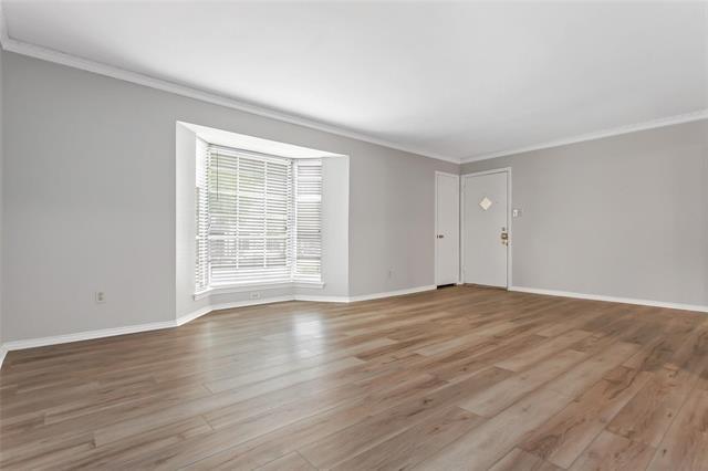 Building Photo - 6007 Sandhurst Ln