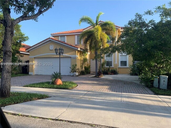 Building Photo - 15809 SW 60th Terrace