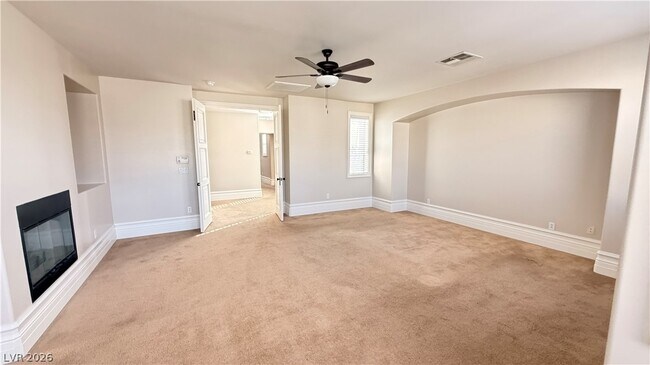Building Photo - 496 Via Palermo Dr