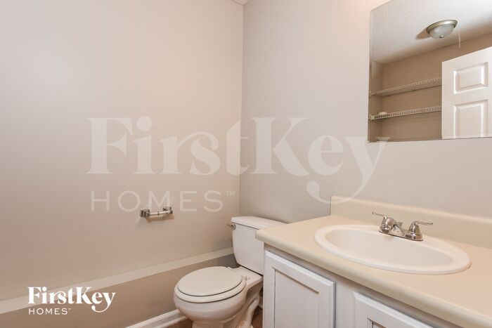 Building Photo - 4580 Grove Park Way NW