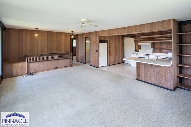 Building Photo - 2776 Laniloa Rd