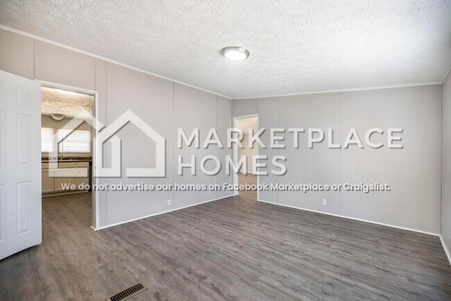 Building Photo - 55 Misty Ln