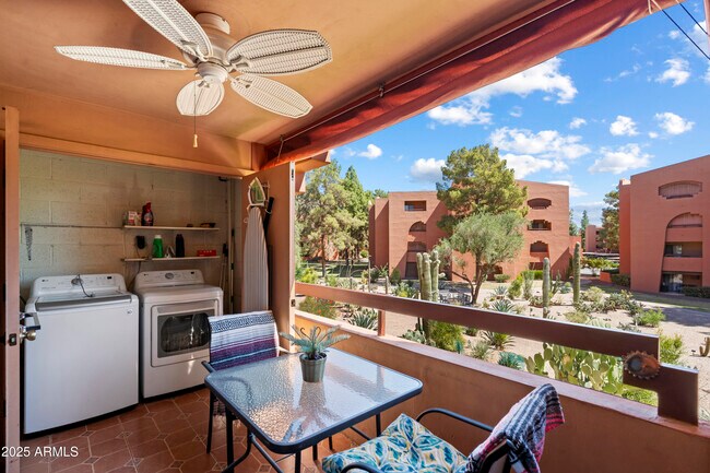 Building Photo - 4303 E Cactus Rd