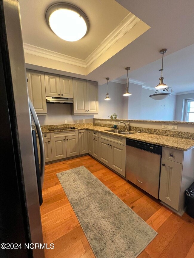 Building Photo - 124 Walnut St