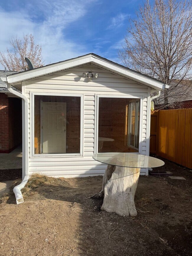 Building Photo - Four bedroom, two bathroom lovely brick ho...