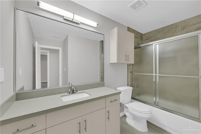 Building Photo - 14 N 23rd St