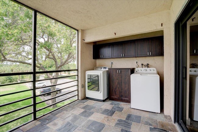 Building Photo - 9235 SW 8th St