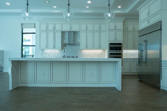 Building Photo - 13026 Artisan Cir