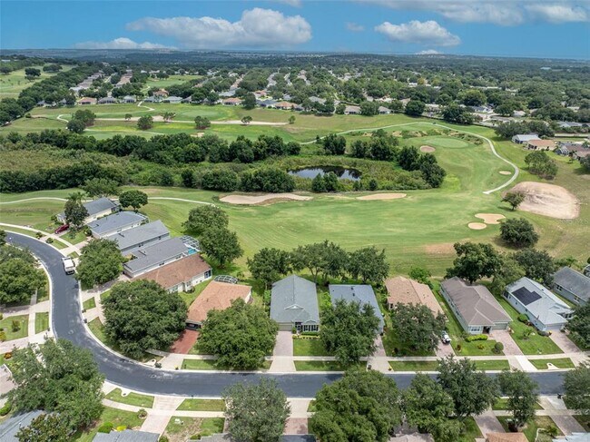 Building Photo - 2988 Pinnacle Ct