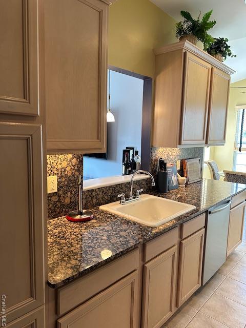 Building Photo - 9 Shelly Ln