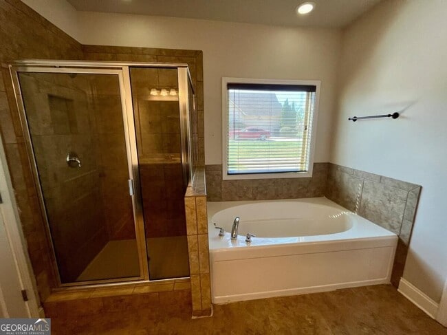 Building Photo - 9081 Dawes Crossing