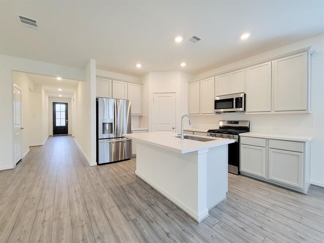 Building Photo - 9742 Rialto Hts Dr