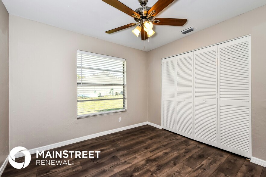 Building Photo - 15500 Spring Line Ln