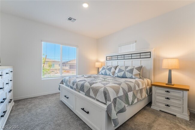 Building Photo - 292 Whitney Crest St