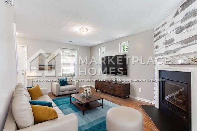 Building Photo - 602 Spanish Oak Dr