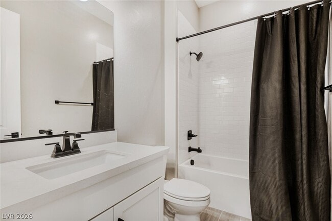 Building Photo - 76 Tatahatso Pt St