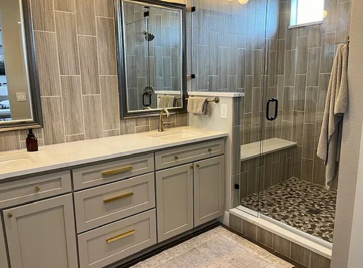 Building Photo - 3617 Mykonos Dr