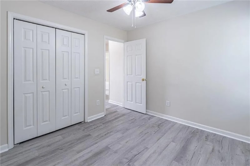 Building Photo - 1190 Mercury Dr SE