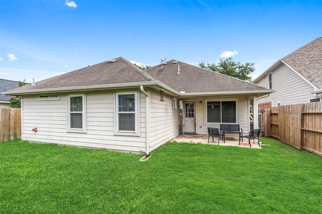 Building Photo - 3427 W Rainmill Dr