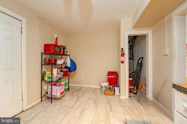 Building Photo - 3809 Ventnor Ave