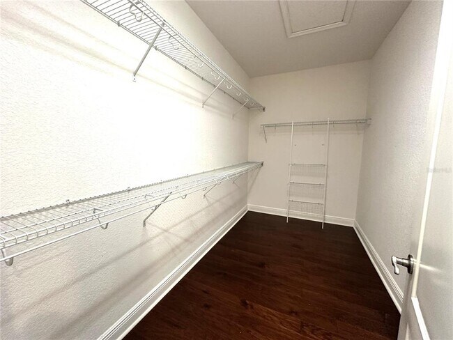 Building Photo - 8474 Kelsall Dr