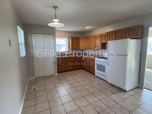 Building Photo - 5001 Arrowhead Blvd