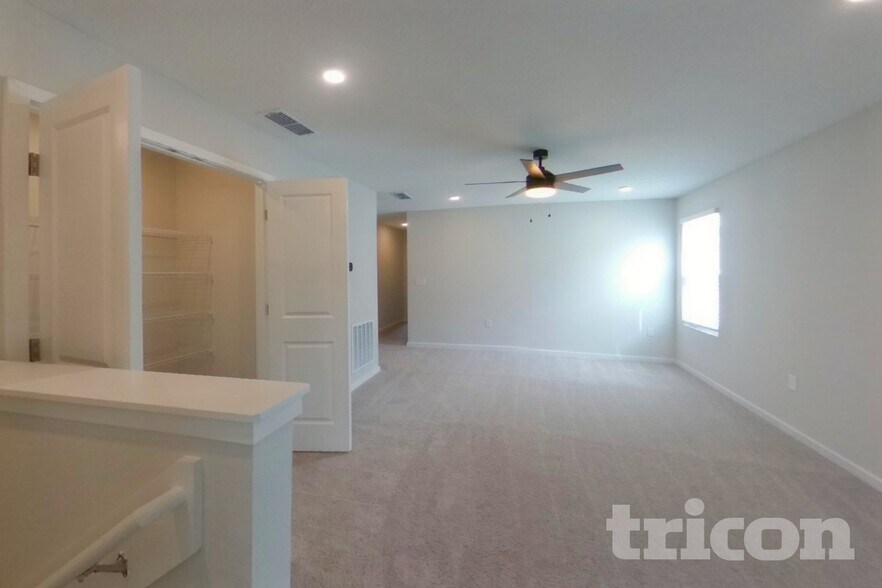 Building Photo - 64 Brazil Nut Cir