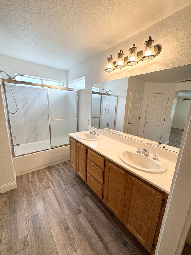 Building Photo - Spacious Solar-Powered 4-Bedroom, 3-Bath Home with Vaulted Ceilings & Tons of Storage! SEE VIDEO