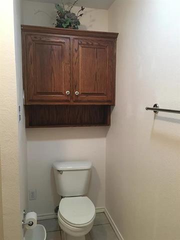 Building Photo - 105 Santee Dr
