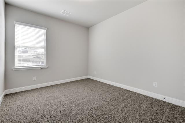 Building Photo - 325 Colusa Dr