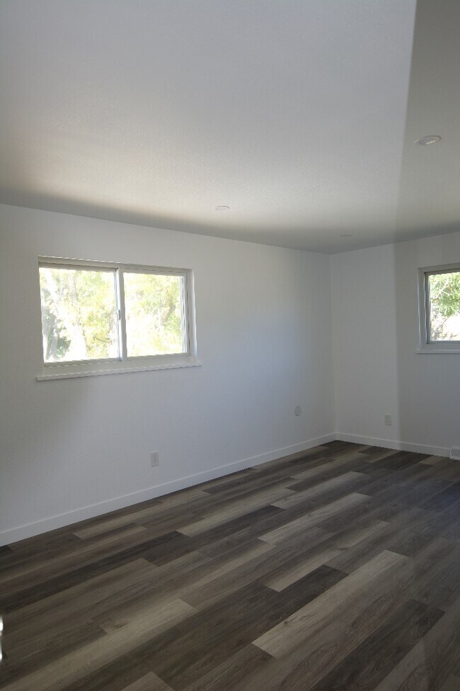 Building Photo - 8585 E Costilla Pl