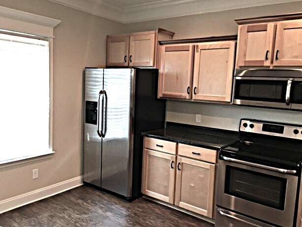 Building Photo - 306 Crabapple Cir