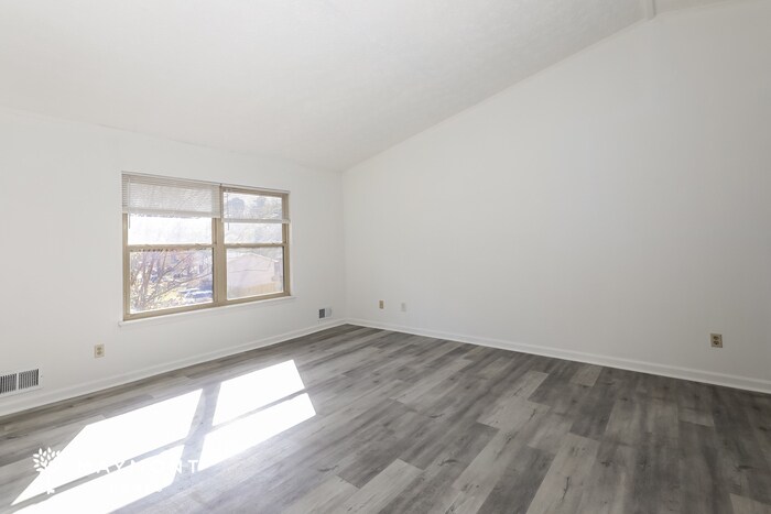 Building Photo - 8138 Englewood Trail