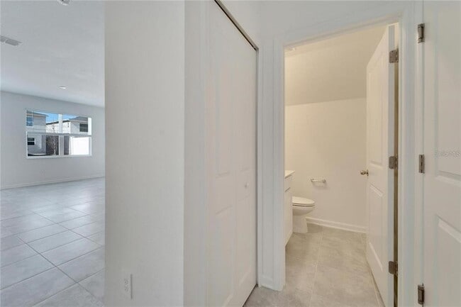 Building Photo - 392 Nine Iron Dr