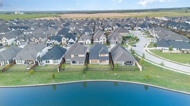 Building Photo - 2916 Watterloo Ln