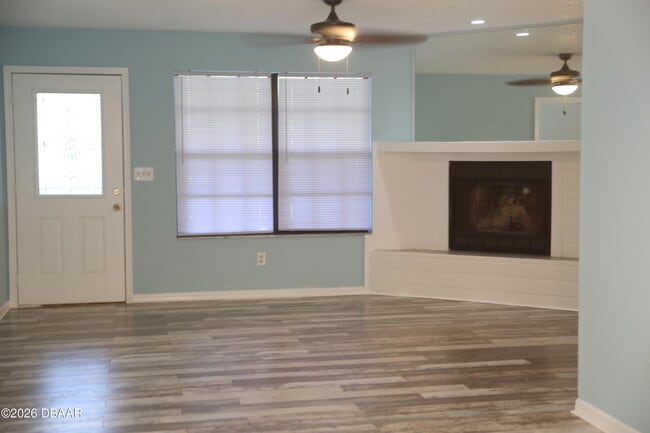 Building Photo - 277 Galbraith Ave