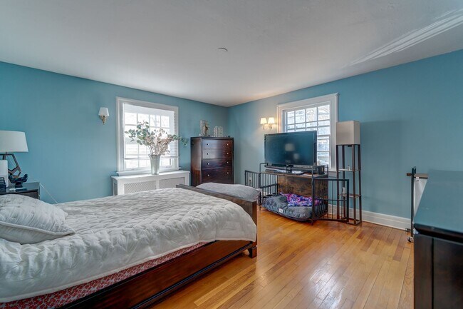 Building Photo - 59 Morris St