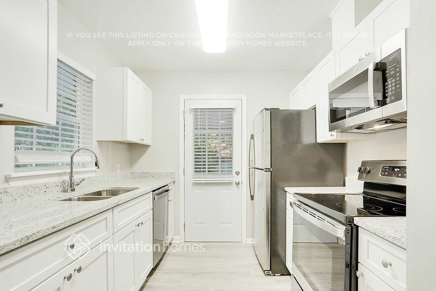 Building Photo - 5881 Lanier Blvd NW